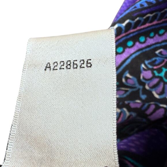 Bob Mackie Size S Long Sleeve Satin Paisley Blouse‎ Purple Eclectic Wearable Art - Picture 9 of 12